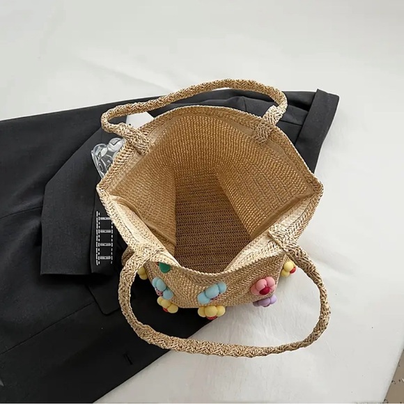 NWT Woven Summer Beach Bag| Blogger Favorite - Picture 4 of 4